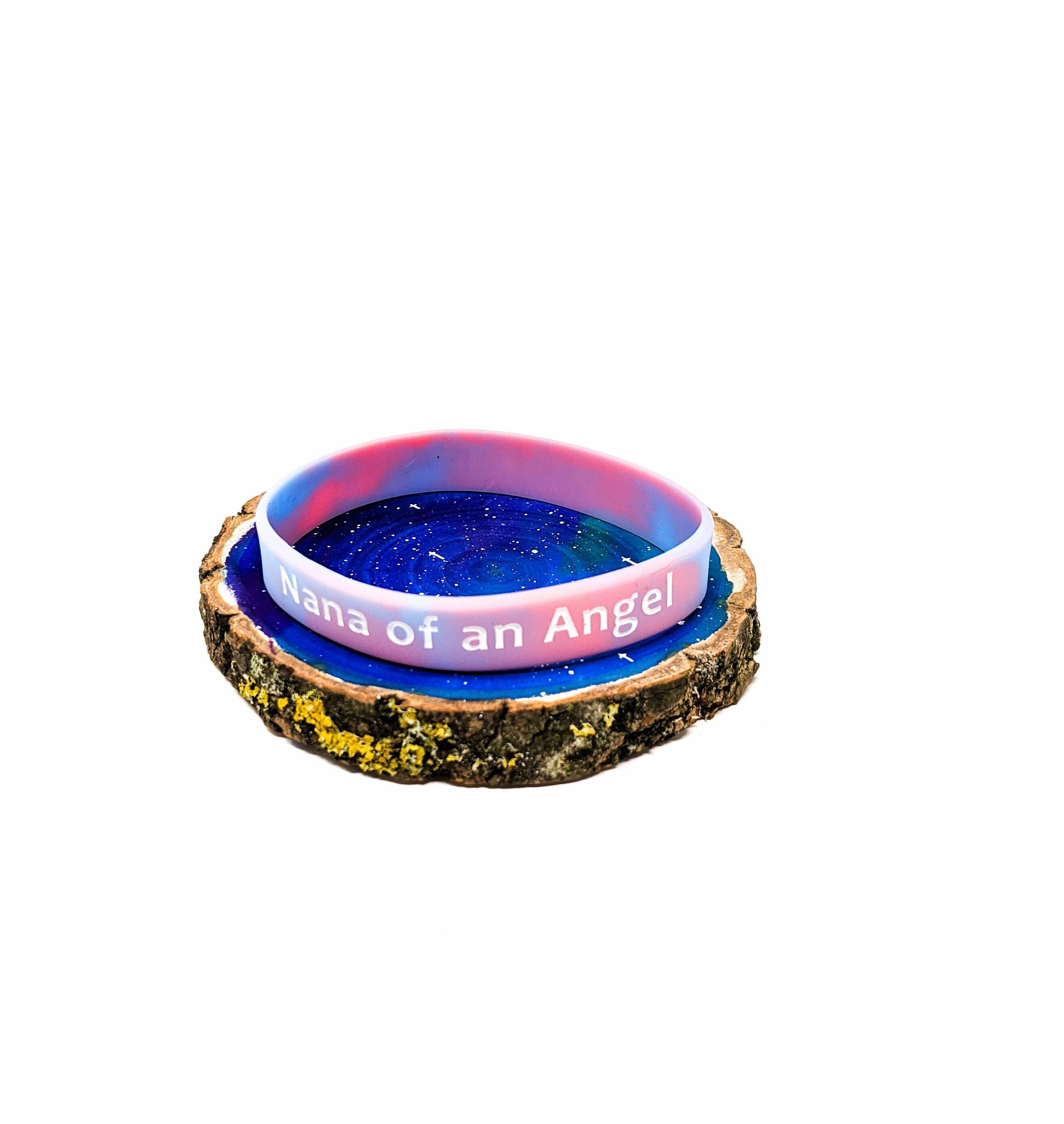 Baby loss awareness bracelet with “Grandma of an Angel” text on marble colours silicone wristband