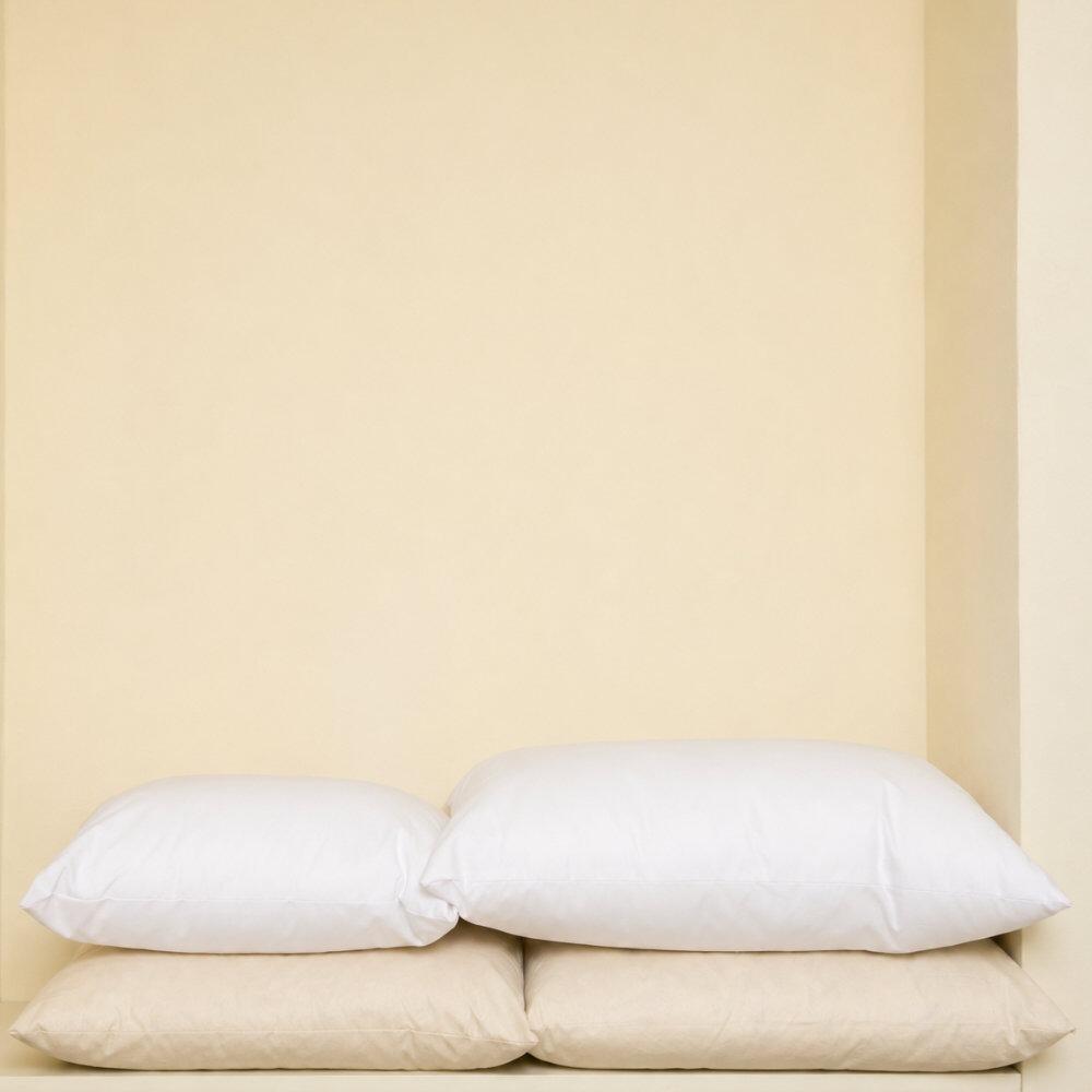 Rectangle cushion pads stacked together