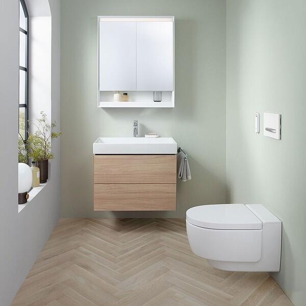 Geberit AquaClean Mera Classic Shower Toilet Set Wall-Hung – Gloss Chrome