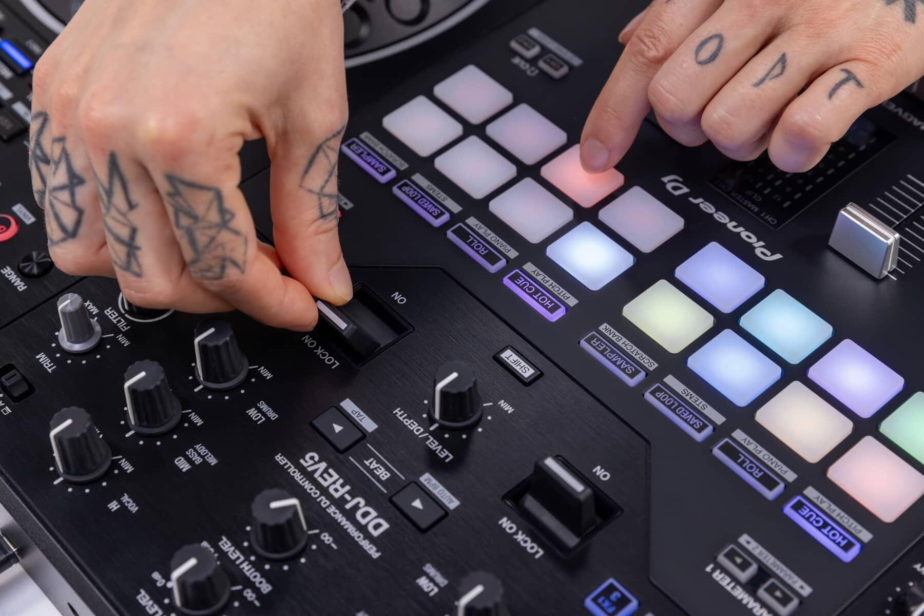 Pioneer DJ DDJ-REV5 Performance DJ Controller lifestyle image 2
