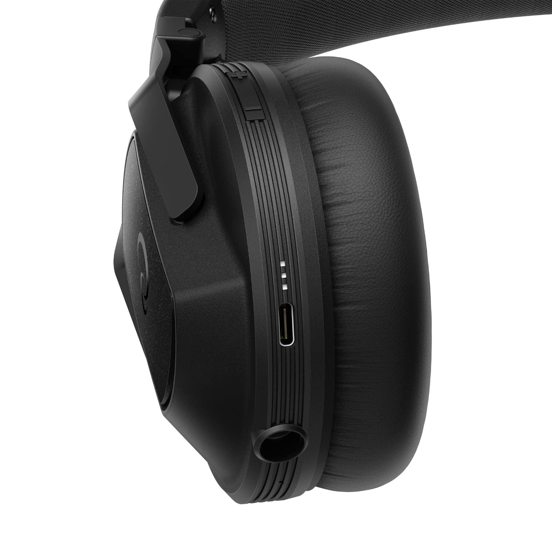 AlphaTheta HDJ-F10 Professional Wireless DJ Headphones focus b