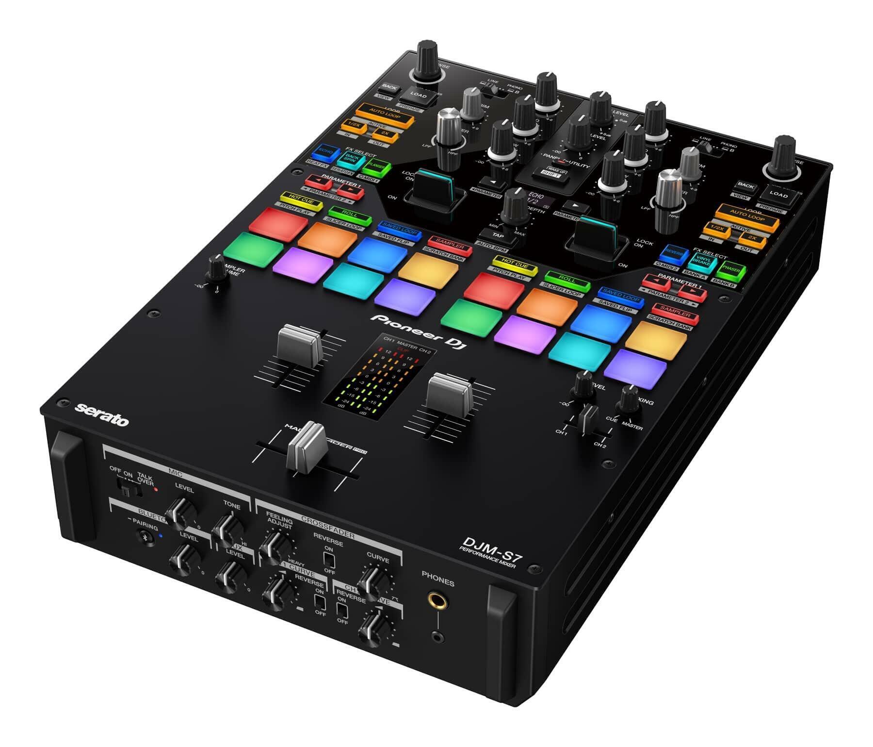 Pioneer DJ DJM-S7 Serato DJ Pro Mixer angle