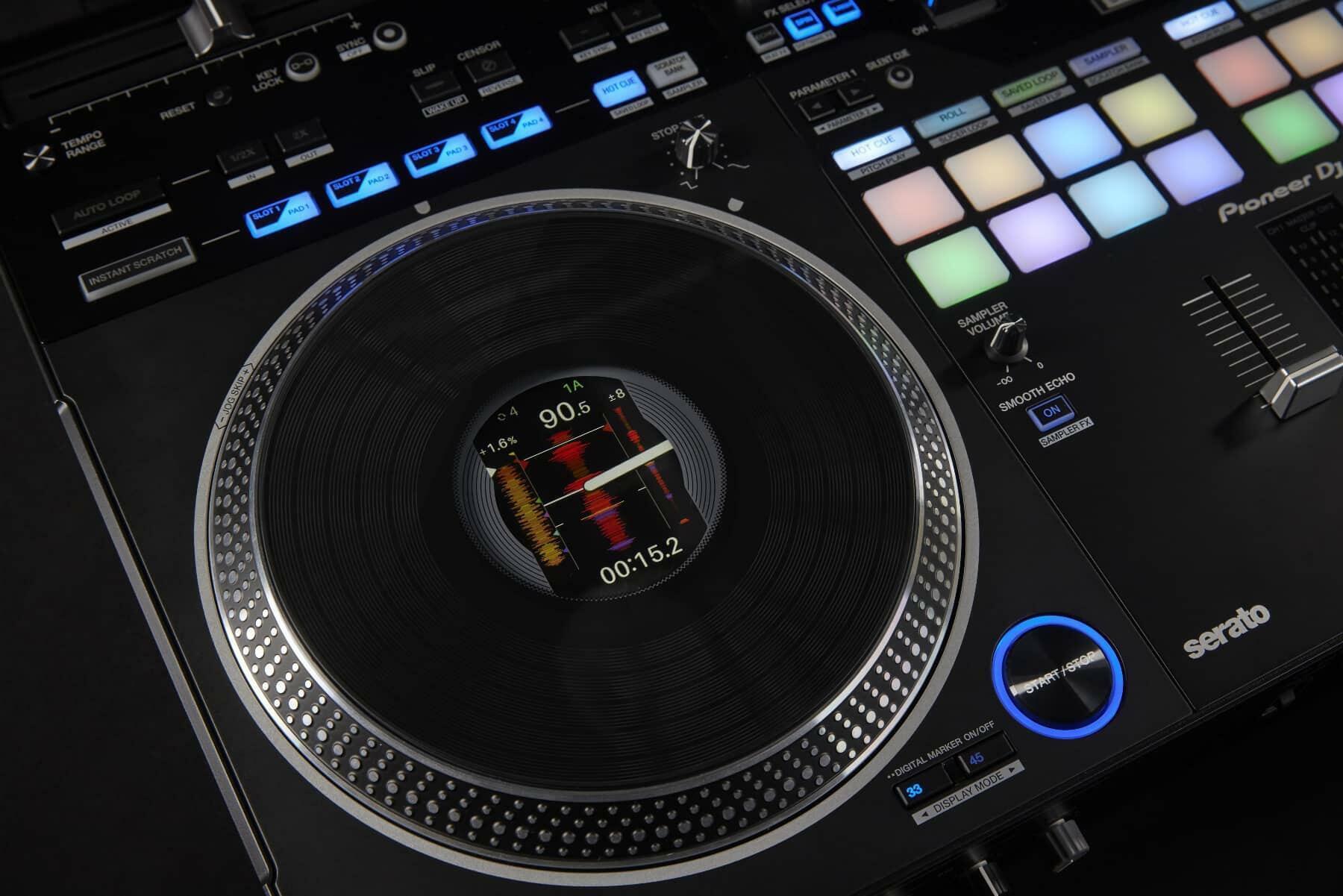 Pioneer DJ DDJ-REV7 Serato DJ Pro Controller lifestyle image 2