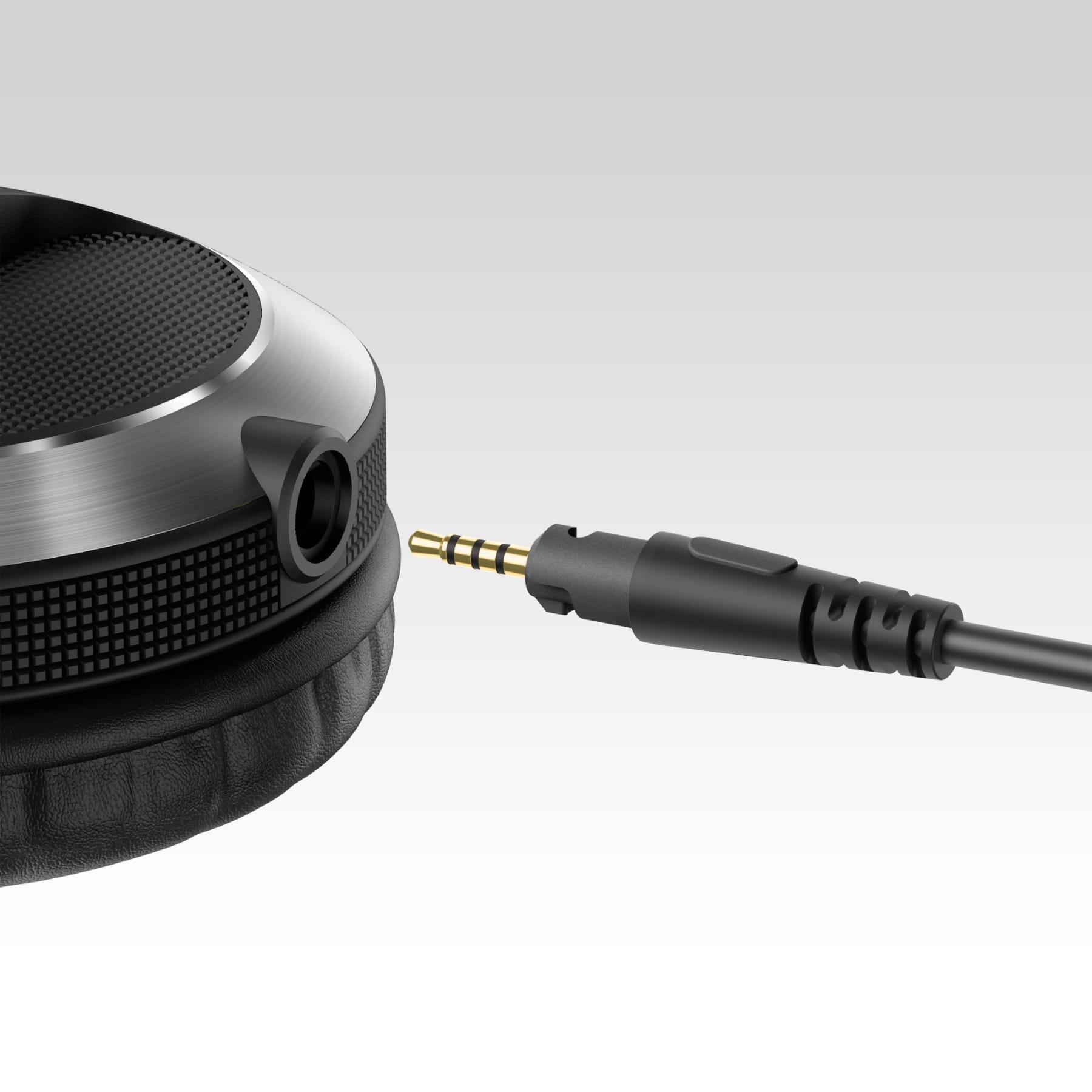 Pioneer DJ HDJ-X7-K Professional Over-Ear DJ Headphones plug