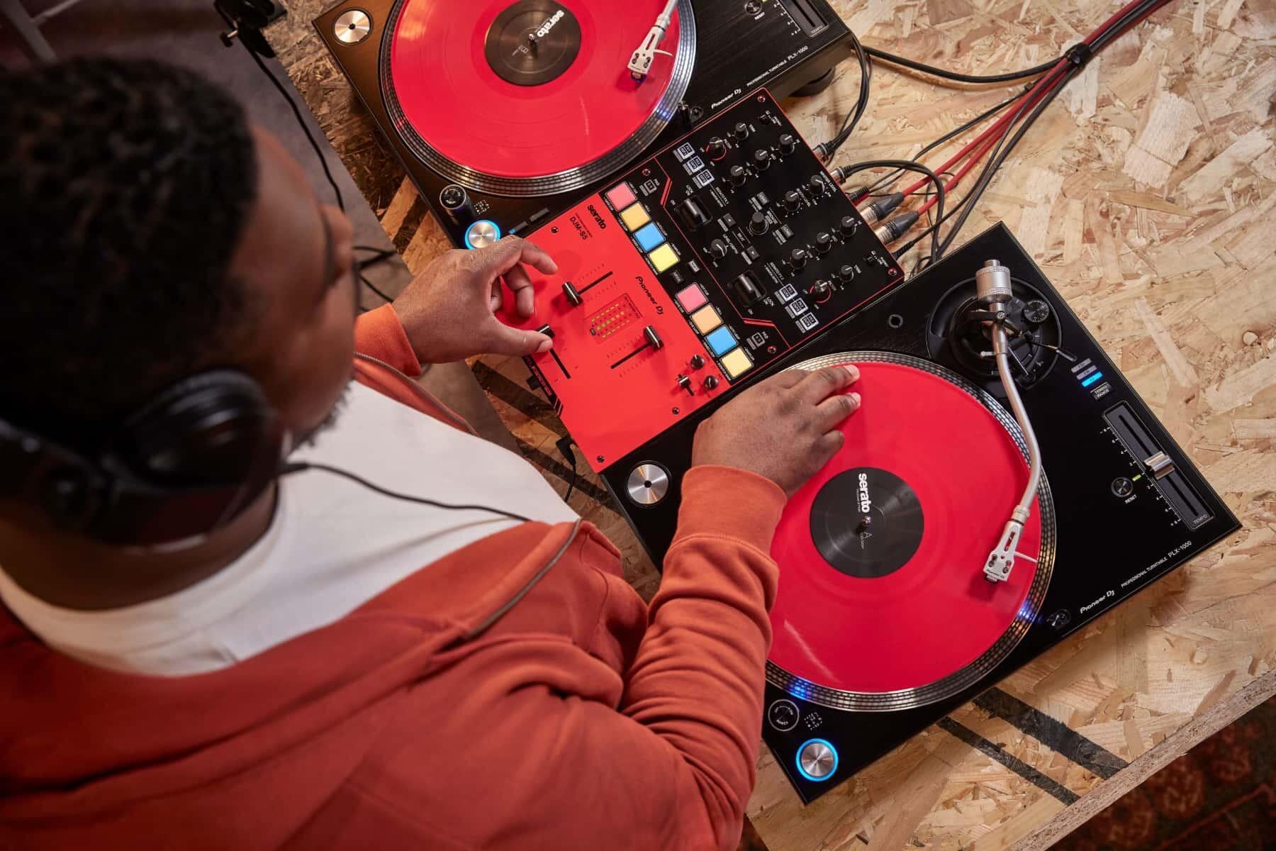 Pioneer DJ DJM-S5 Serato DJ Pro Mixer lifestyle image 1