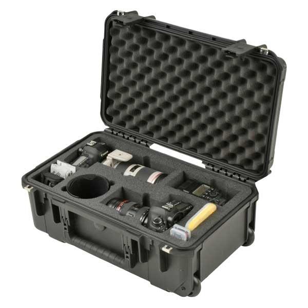 SKB 3i-20117SLR2 Waterproof Case for 2 DSLR Cameras with Lenses SKB 3i-20117SLR2 Waterproof Case for 2 DSLR Cameras with Lenses