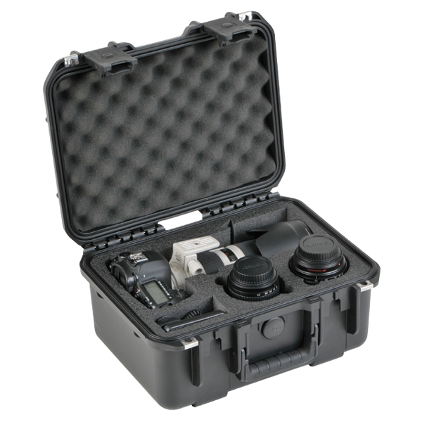 SKB 3i-13096SLR1 Waterproof Case for a DSLR Camera SKB 3i-13096SLR1 Waterproof Case for a DSLR Camera