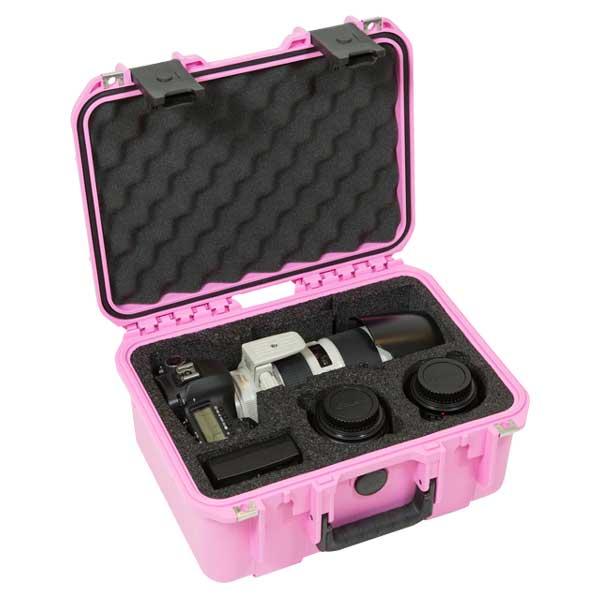 SKB 3i-13096SLRP Waterproof Case for a DSLR Camera - Pink SKB 3i-13096SLRP Waterproof Case for a DSLR Camera - Pink