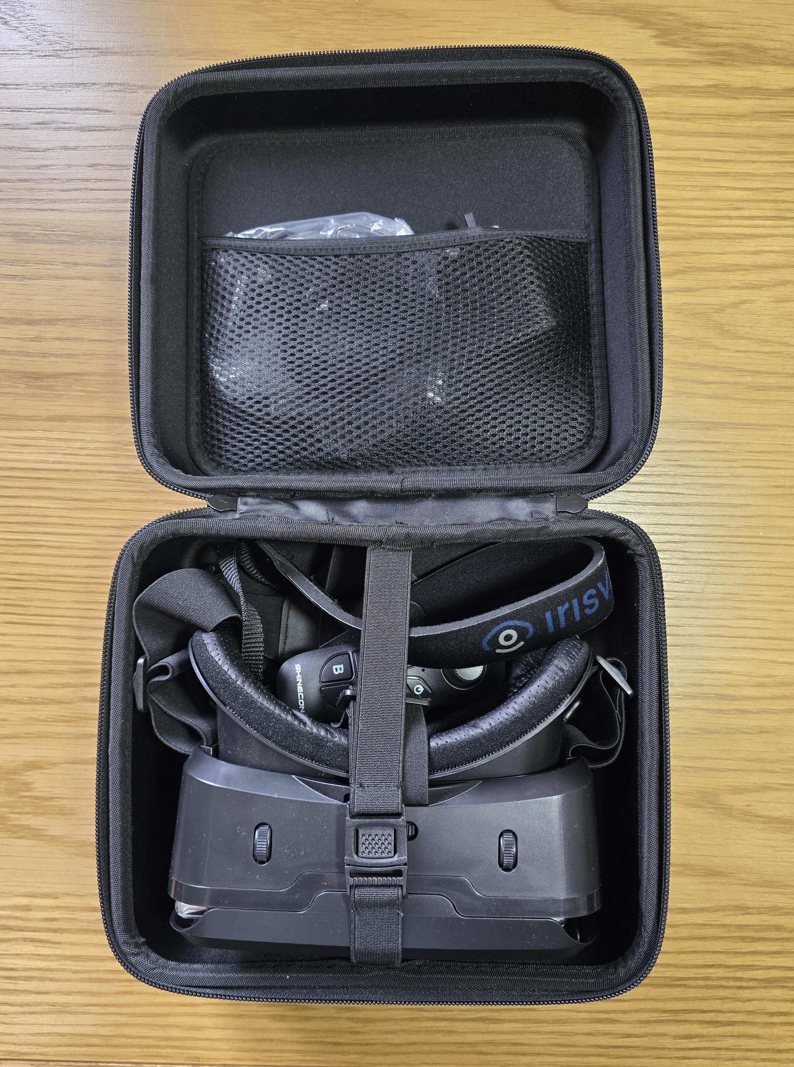 Ex Demo IrisVision Live 2.0 in its open case with accessories