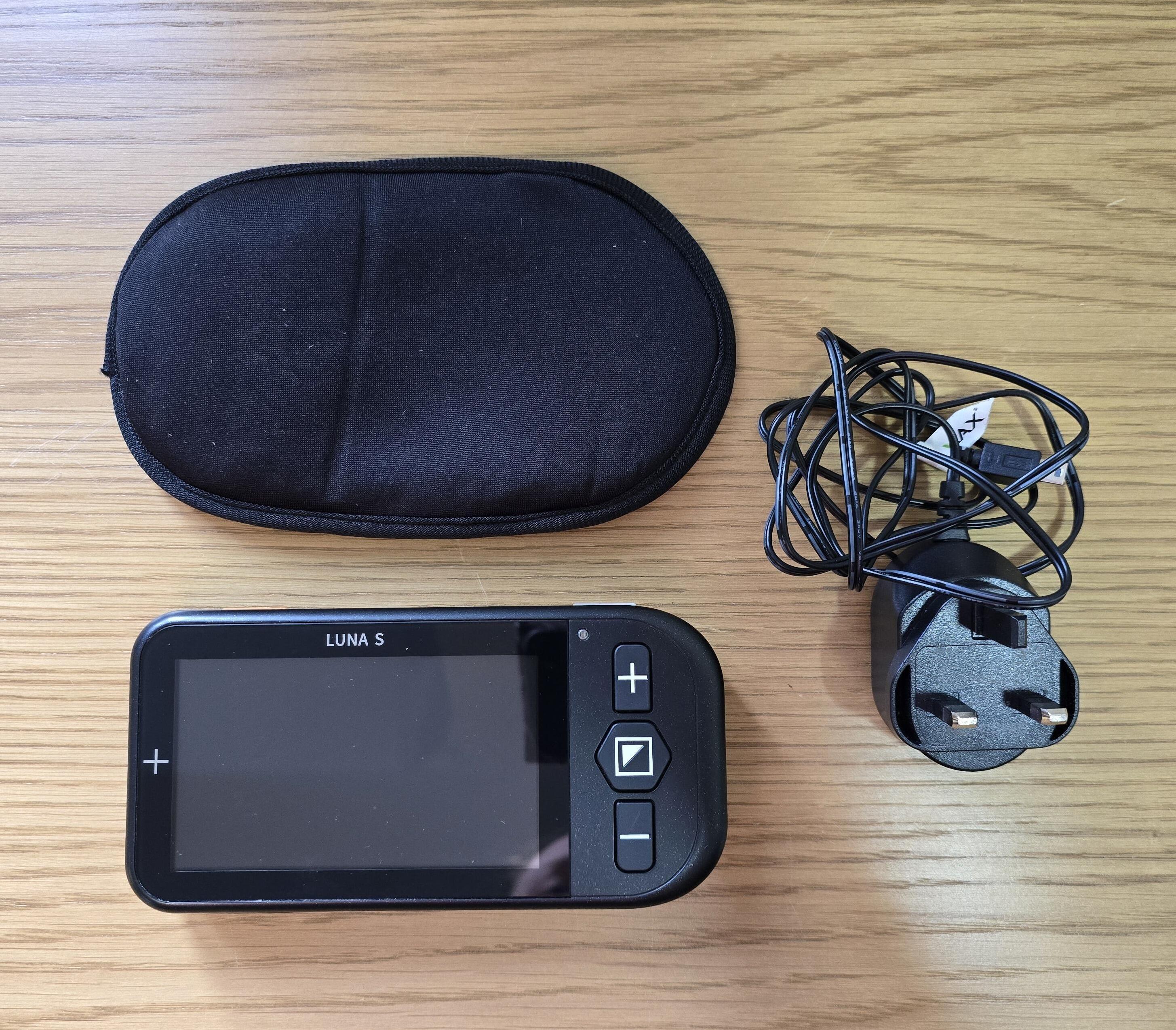 Secondhand Luna S its case and charger
