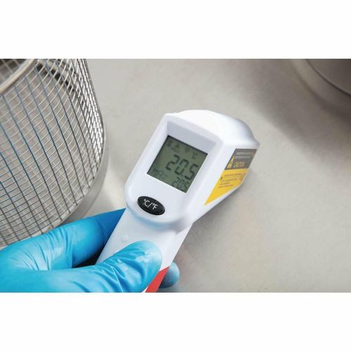 Nisbets Essentials Mini Infrared Thermometer - DF673 - 12