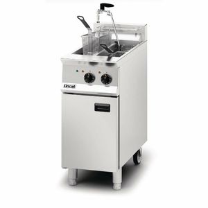 Lincat Opus 800 Twin Tank Twin Basket Free Standing Electric Filtration Fryer OE8105/OP - DM520 - 3