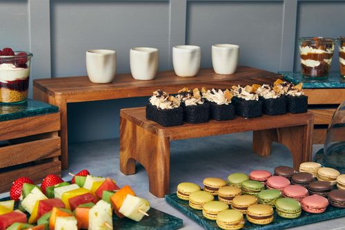 GenWare Acacia Wood GN Buffet Riser GN 2/4 15cm (H) - RSR-WGN24 - 4
