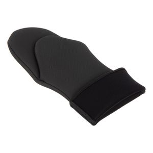 San Jamar 13 Conventional UltiGrip Oven Mitt - 3
