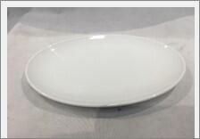 Genware Porcelain Oval Plate 31cm/ 12.25 (Pack of 6) - 112131 - 4