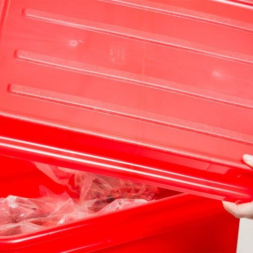 Vollrath Traex® Colour-Mate Red Snap-On Lid - 4