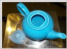 Genware Porcelain Blue Teapot 45cl/ 15.75oz (Pack of 6) - 393945BL - 2