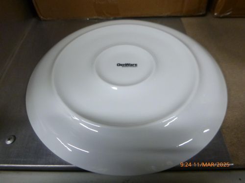 Genware Porcelain Pizza Plate 28cm/ 11 (Pack of 6) - 162928 - 4