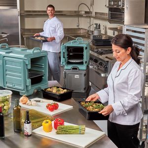 Cambro 100mm Deep High Heat 1/2 GN Pan Black - 2