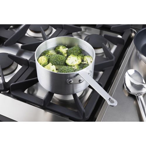 Vogue Aluminium Saucepan 2.4Ltr - K724 - 9