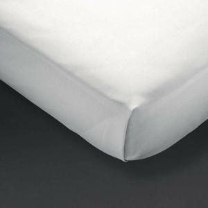 Mitre Essentials Pyramid Flat Sheet White King Size - GT829 - 1