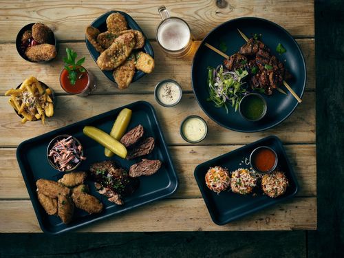GenWare Black Vintage Steel Tray 31.5 x 21.5cm (Pack of 12) - SST3121BKV - 2