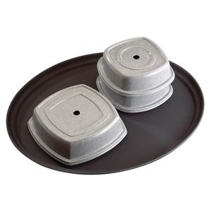 Cambro Tavern Tan Camtread® Oval Tray 560x685mm - 3