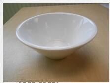 Genware Porcelain Low Conical Bowl 13.5cm/ 5.25 (Pack of 6) - 369114 - 3