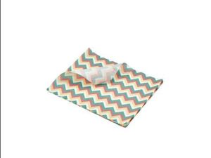 Greaseproof Paper Multicoloured Chevron Print 25 x 20cm - 1