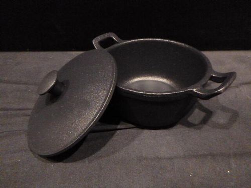 Cast Iron Casserole Dish 13.5 x 6.6cm (Pack of 6) - C137 - 6