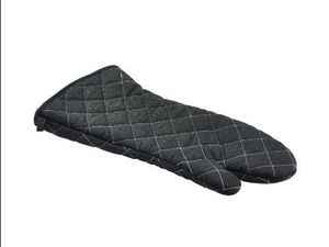 Flame Retardant 17" Black Oven Mitt (Pair) - 1