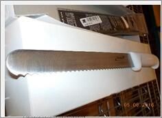 Genware 8'' Bread Knife White (Serrated) - K-BR8W - 2