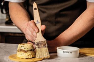 Matfer Brush Natural Bristles Wooden Flat Handle 3cm - 11019-03 - 3