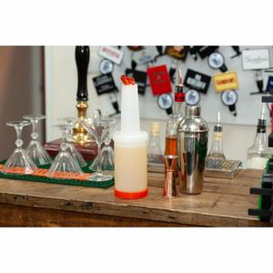 Beaumont Save and Pour Quart Orange - CZ376 - 1