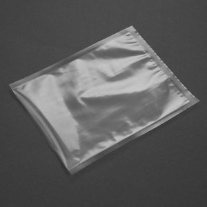 Vogue Flat Vacuum Pack Bags 200x250mm (Pack of 100) - CU386 - 3