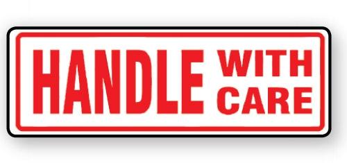 VL148HA - Parcel Label "HANDLE WITH CARE" 148x50mm (500 Labels per Roll)