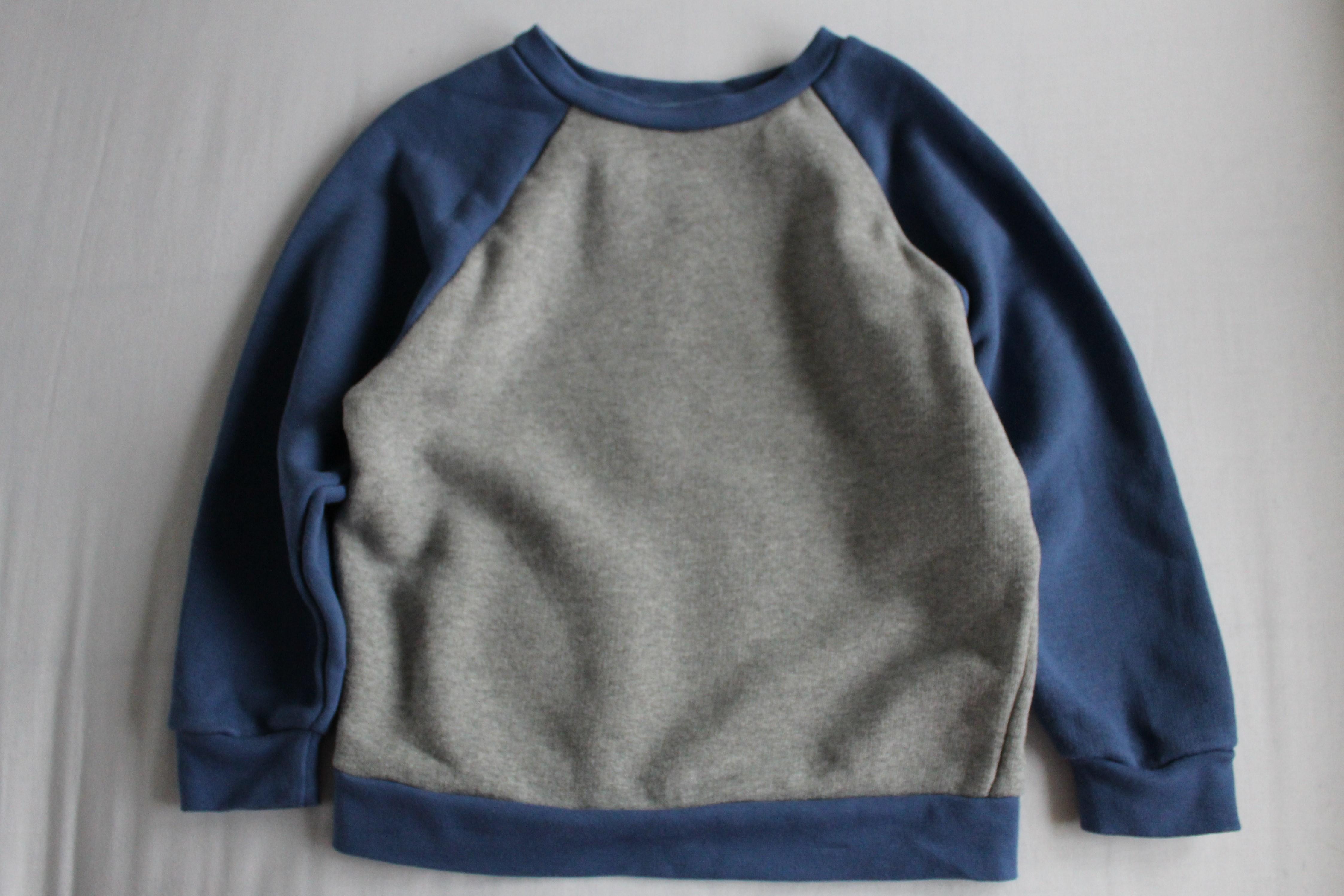Sample Sale KIT Clothing grey marl and blue sweatshirt 4-5 years