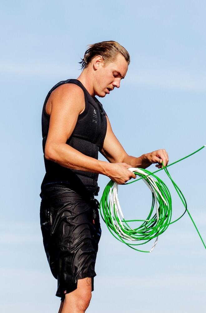 Follow 2026 Affiliate Tapered Fit Men's Wakeboard Impact Vest Black