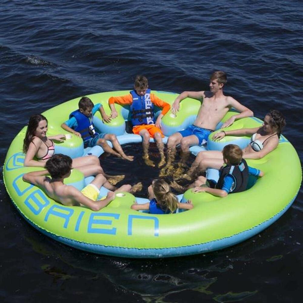 OBrien 8 Person Party Lounge Action 1