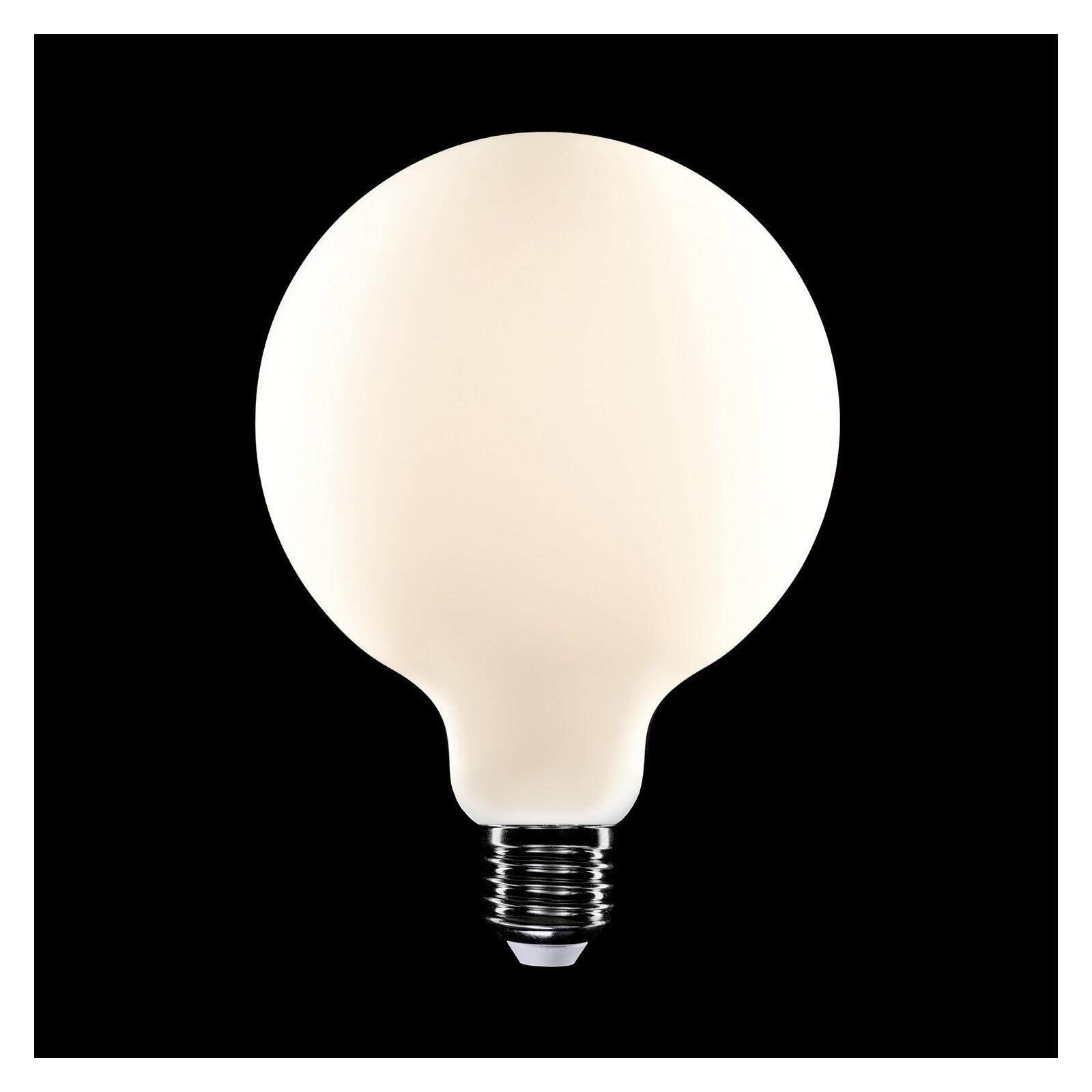 P04 LED Porcelain Effect Globe Bulb, G125 7W 640LM CRI 95 E27 2700K