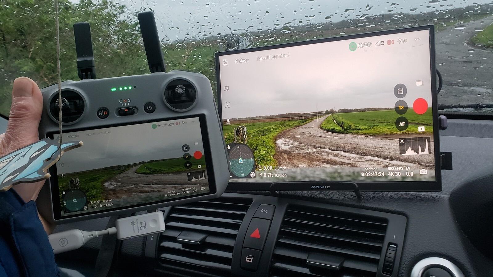 Anmite 10.5 Inch Portable Display use example with drone flying