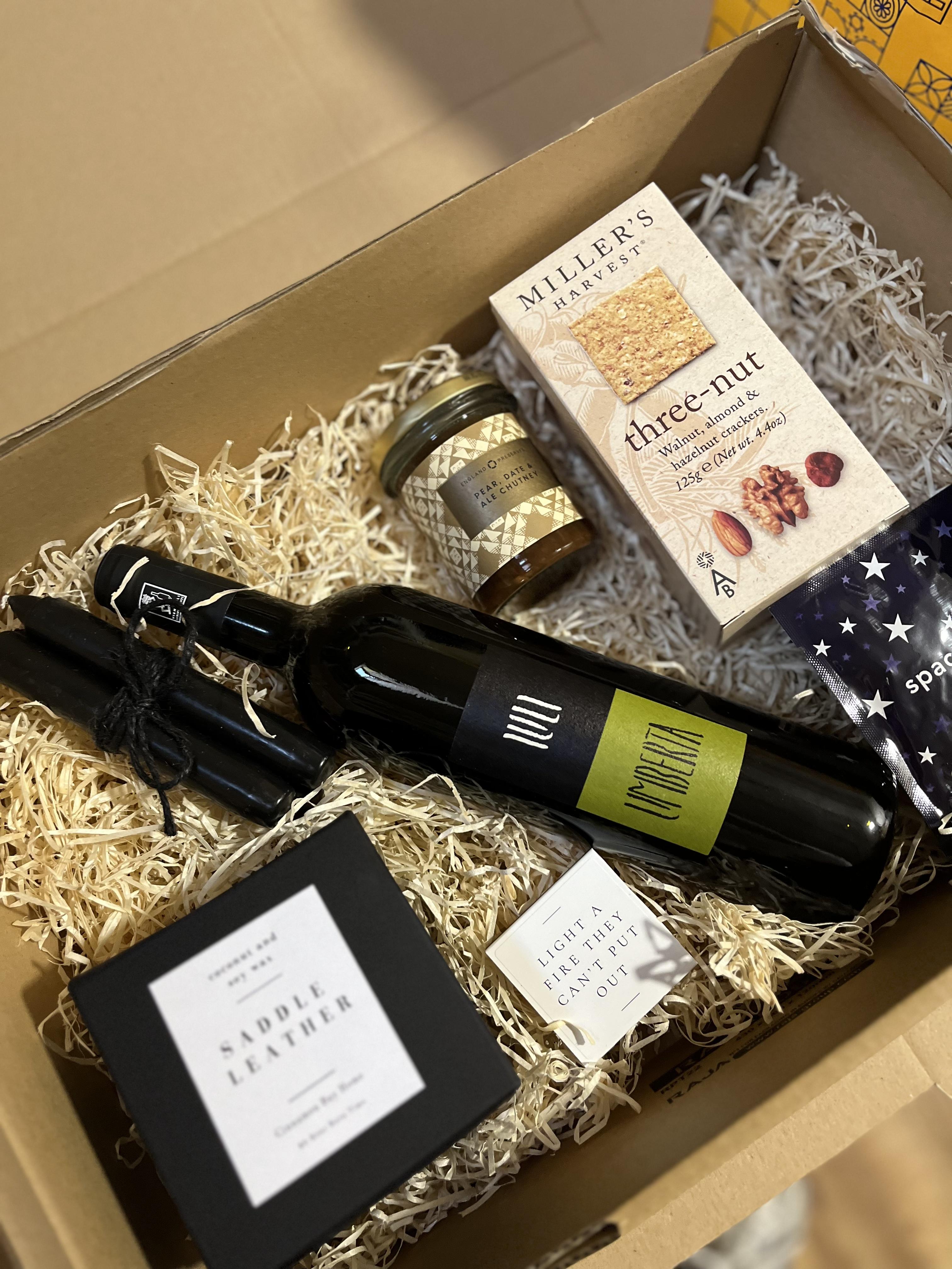 Cinnamon Bay Home Interiors Home Furnishings, Cushions, Clocks