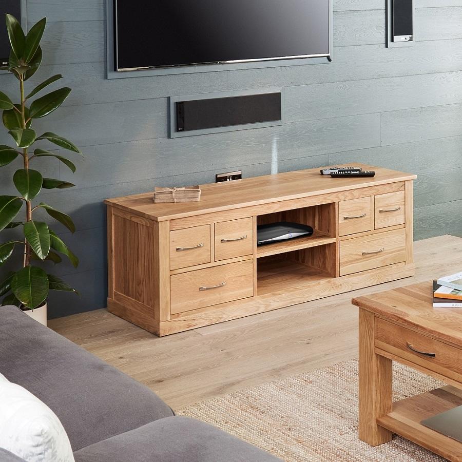 Classic Oak Widescreen Television Cabinet