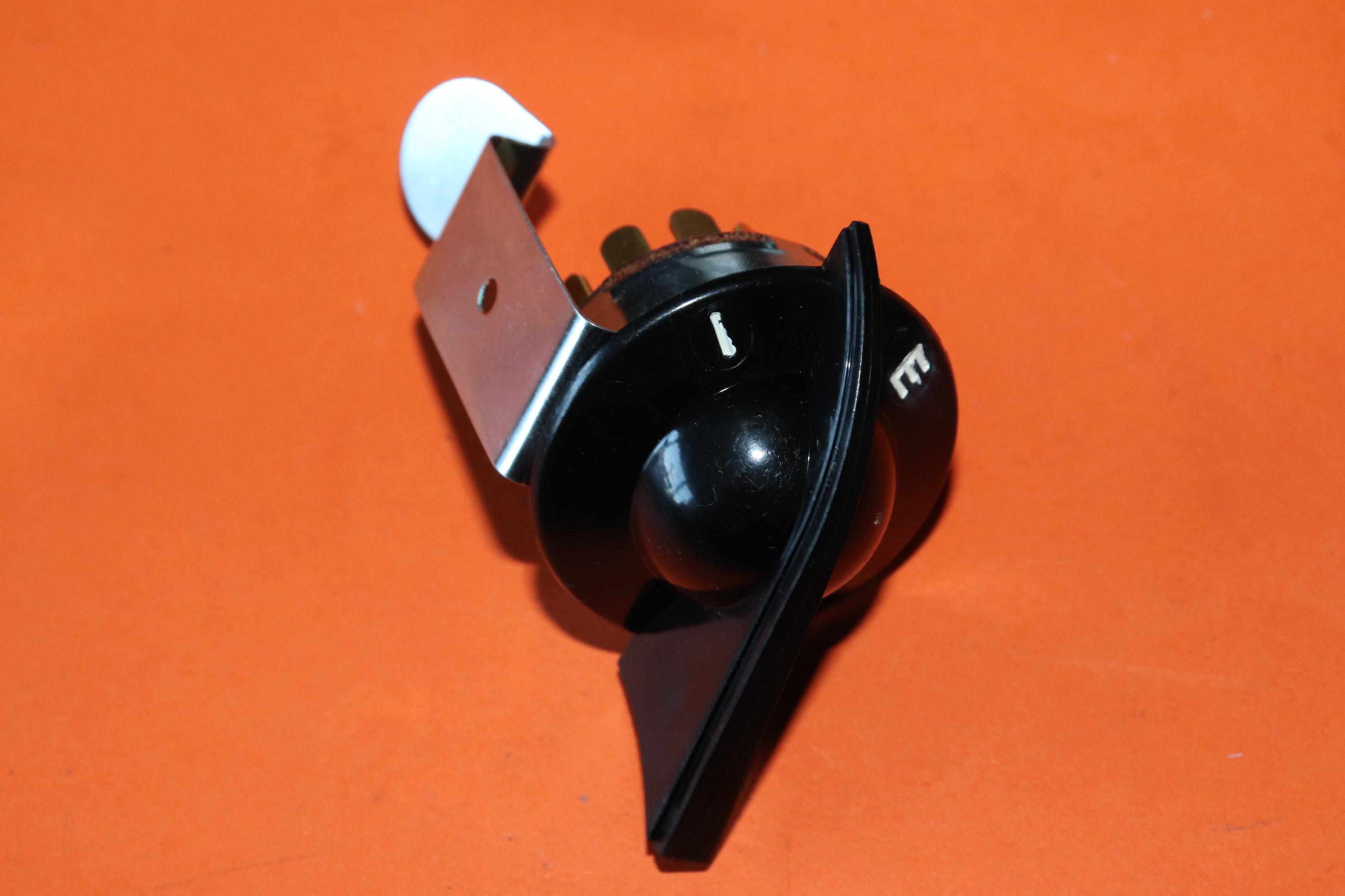 BSA BANTAM D7 D10 D14 REPLICA WIPAC IGNITION SWITCH SO782