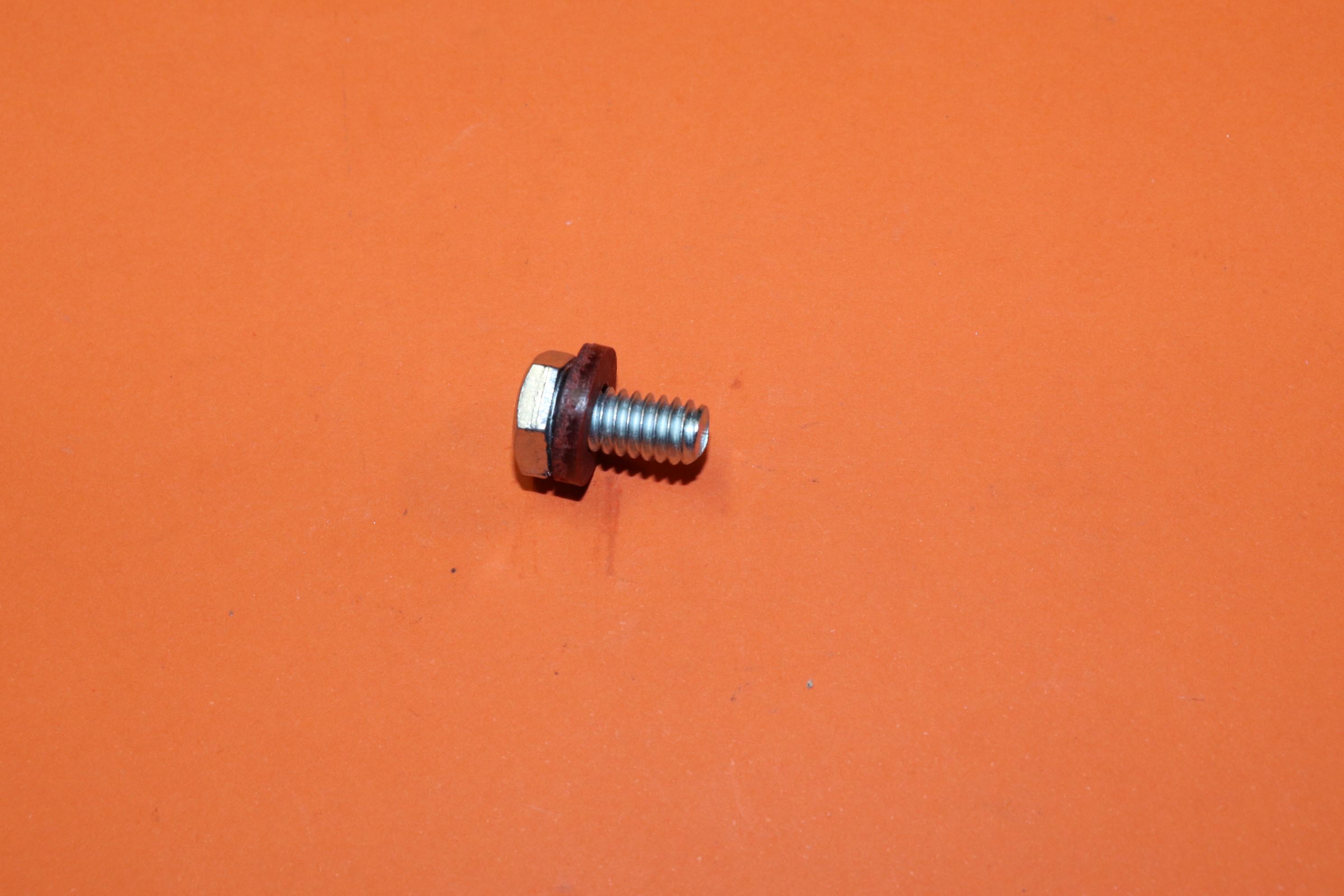 TRIUMPH PRE UNIT + UNIT PRIMARY CHAINCASE DRAIN BOLT + FIBRE WASHER