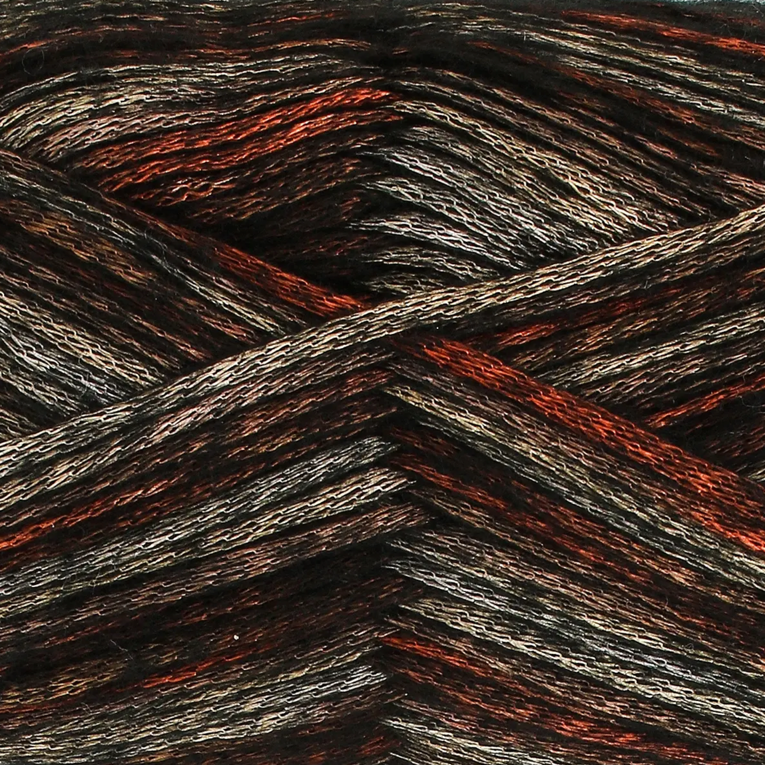 Firefly Aran Lacewing close-up showing neutral colour shift with soft sheen