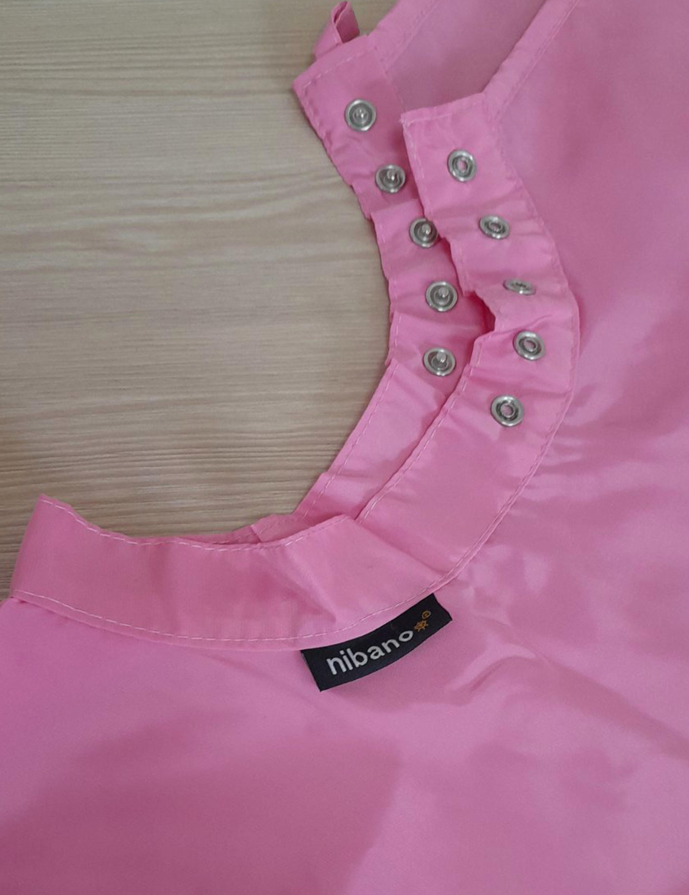 Hairdressing gown with poppers closing pink barbie