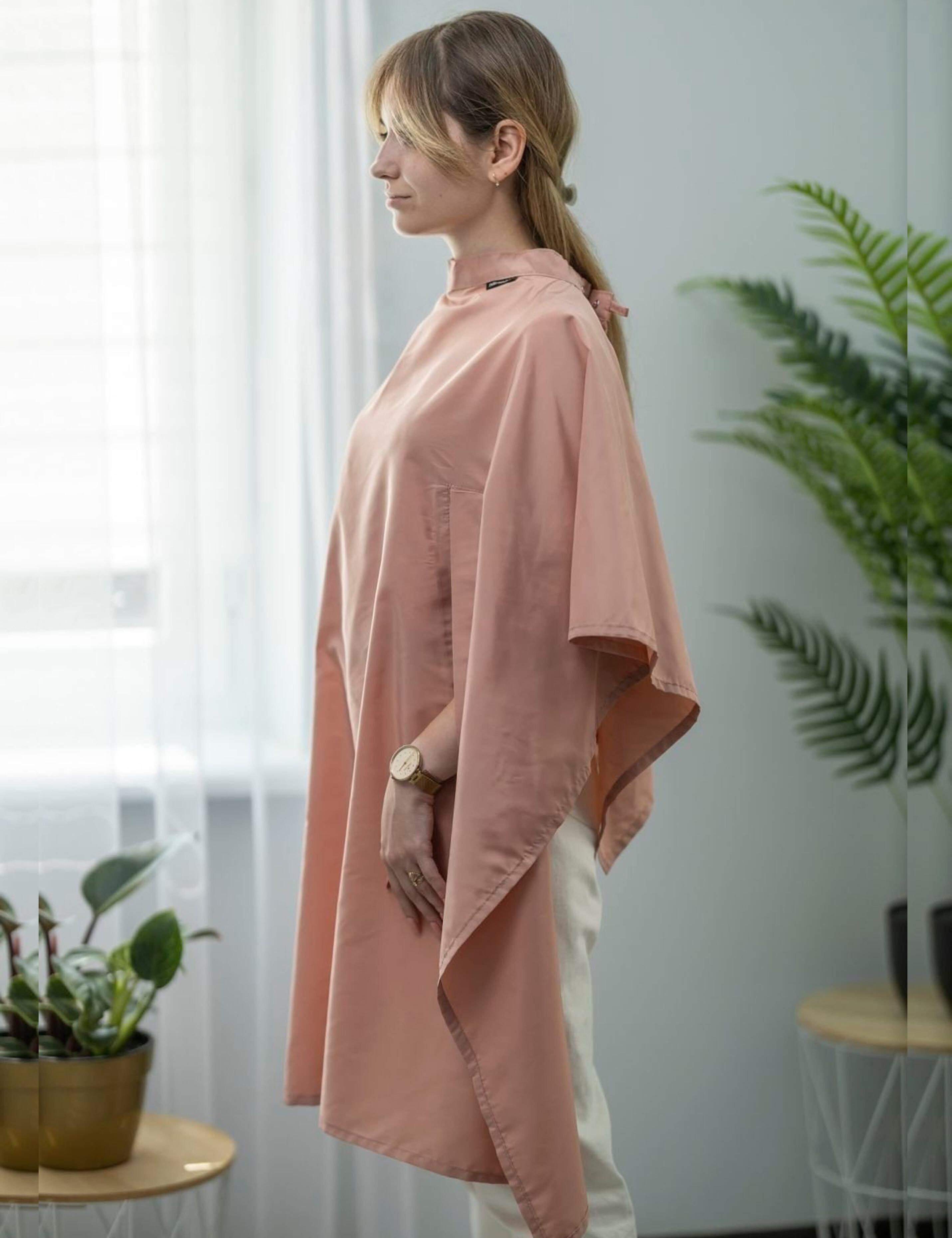 Cape for hairdressers with hand slits powder Nibano
