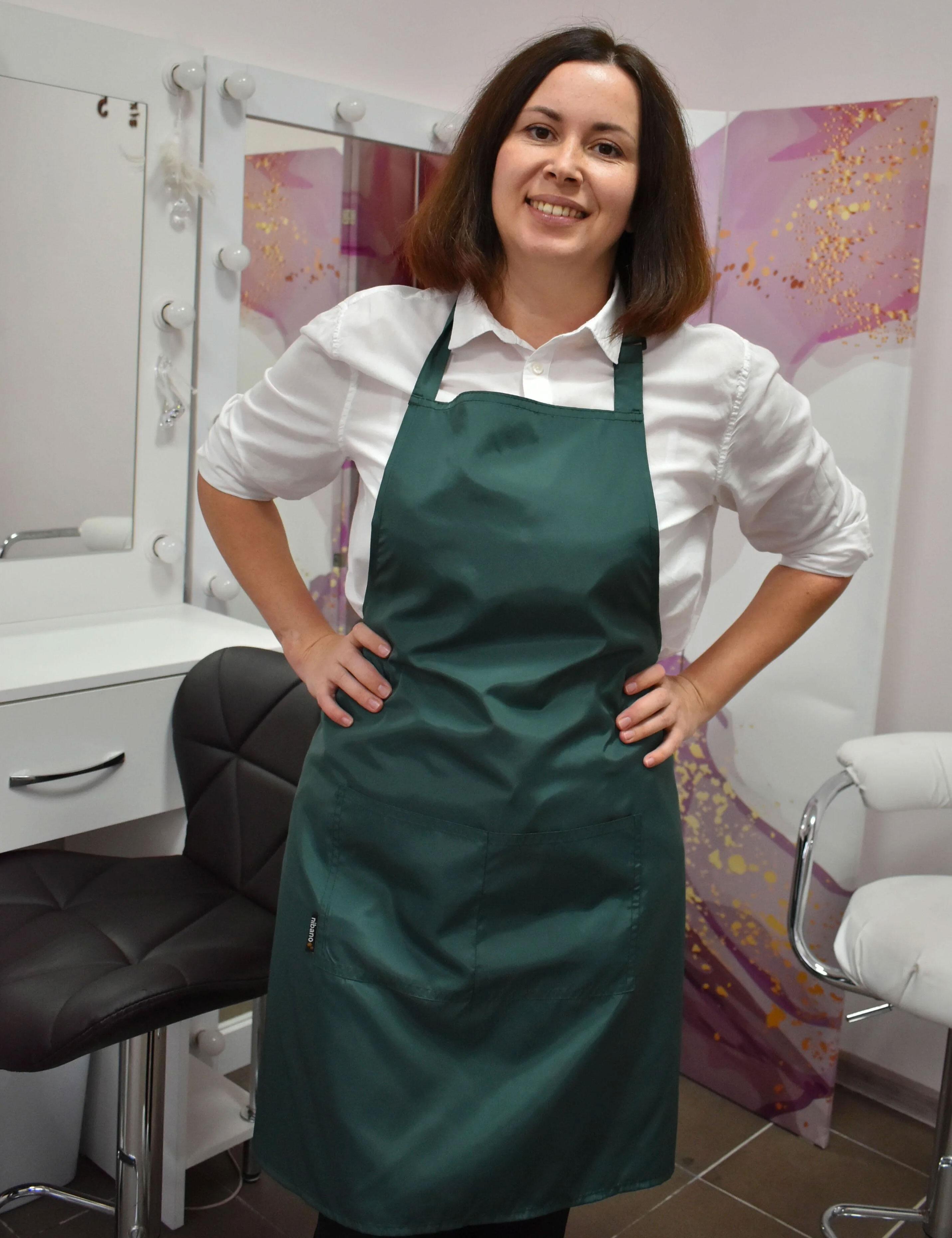 Bottle green professional hairdressing apron with pockets
