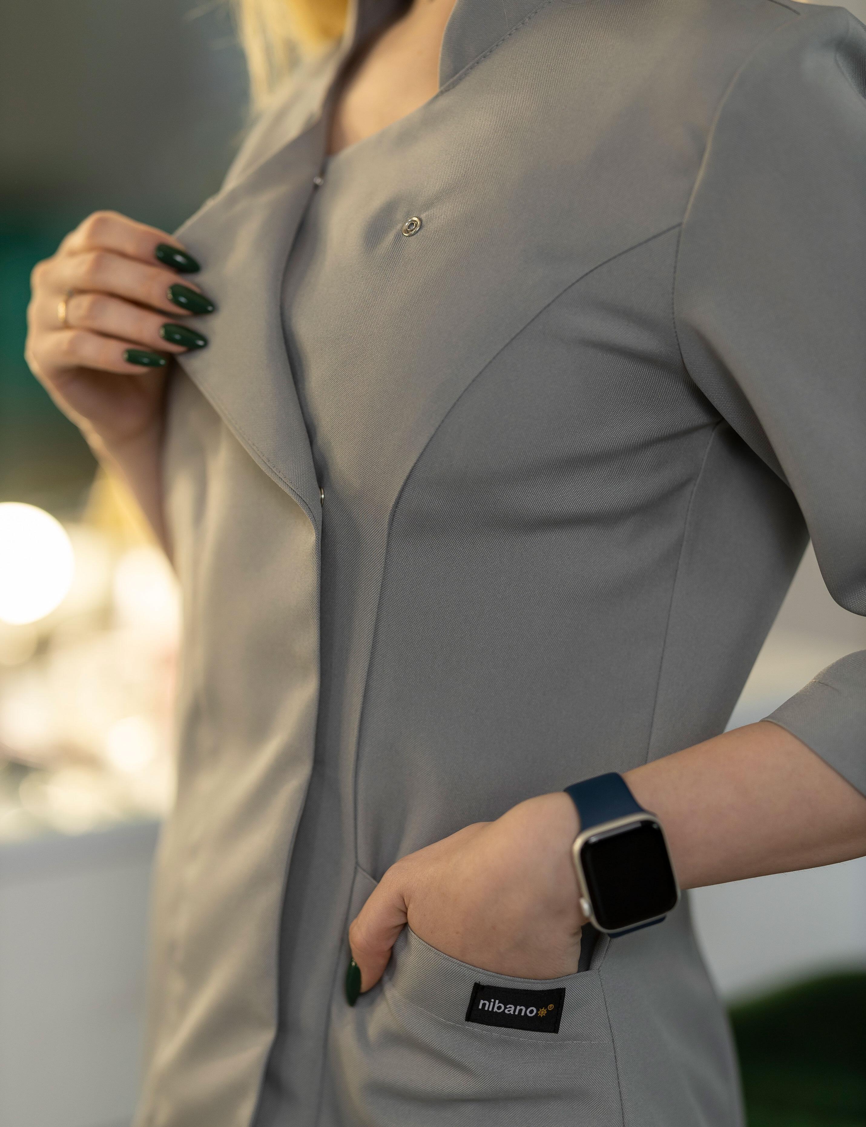 Women’s grey professional beauty tunic with tailored fit and quarter sleeves